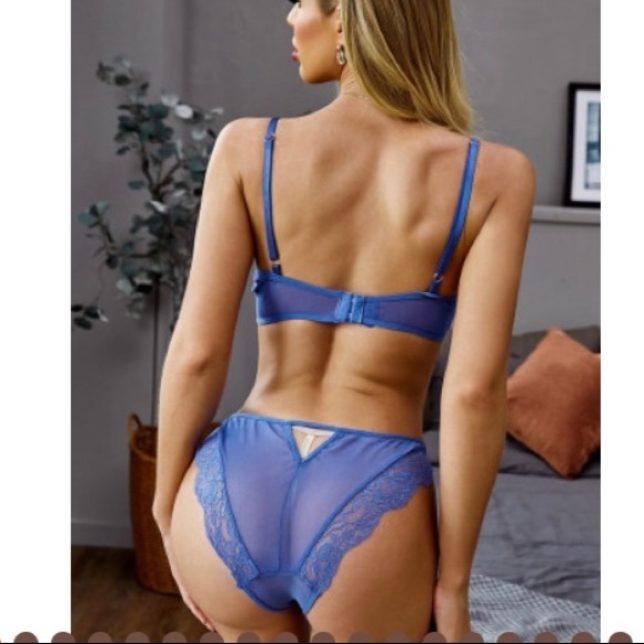 Set - Picture 3 of 3